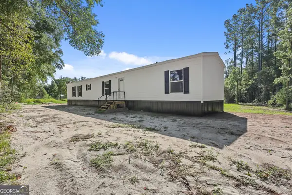 1118 East 121 Place, Folkston, GA 31537