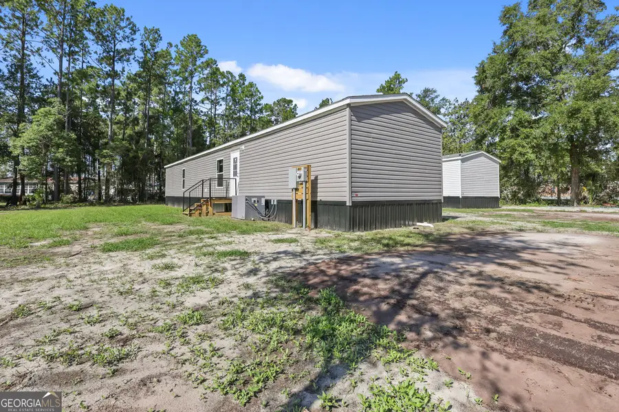 1126 East 121 Place, Folkston, GA 31537 - #3