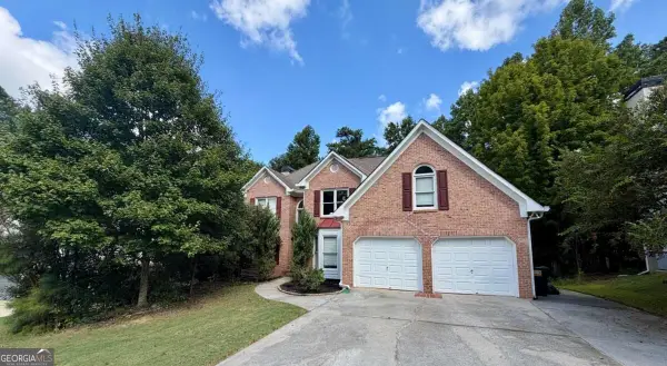 638 Braidwood Drive Nw, Acworth, GA 30101