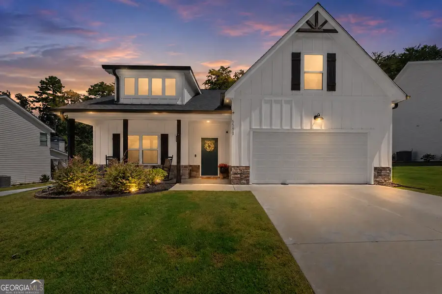 6588 River Station Drive, Lula, GA 30554 - #2
