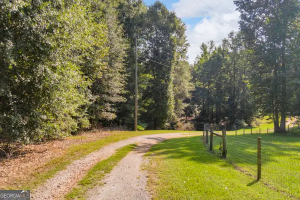 5688 Highway 82 Spur, Commerce, GA 30529