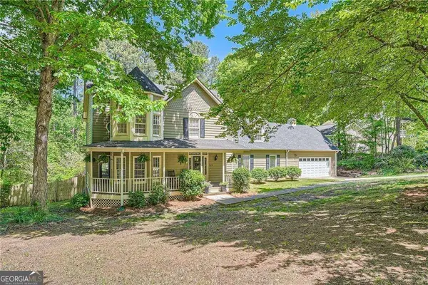 125 Picketts Lake Drive, Acworth, GA 30101