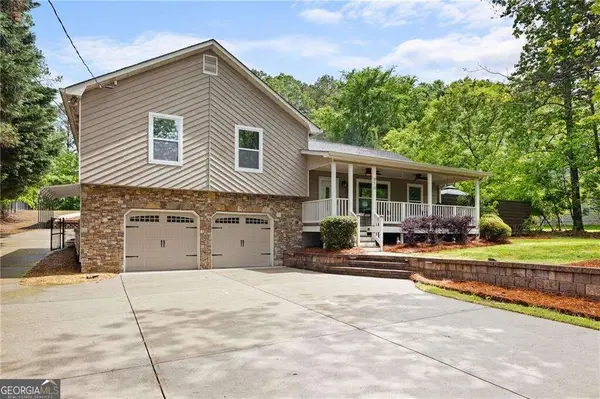 918 Victoria Landing Drive, Woodstock, GA 30189