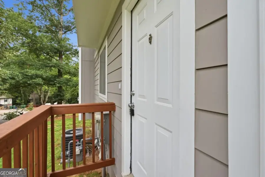 1269 Brookview Lane Se, Smyrna, GA 30080 - #3