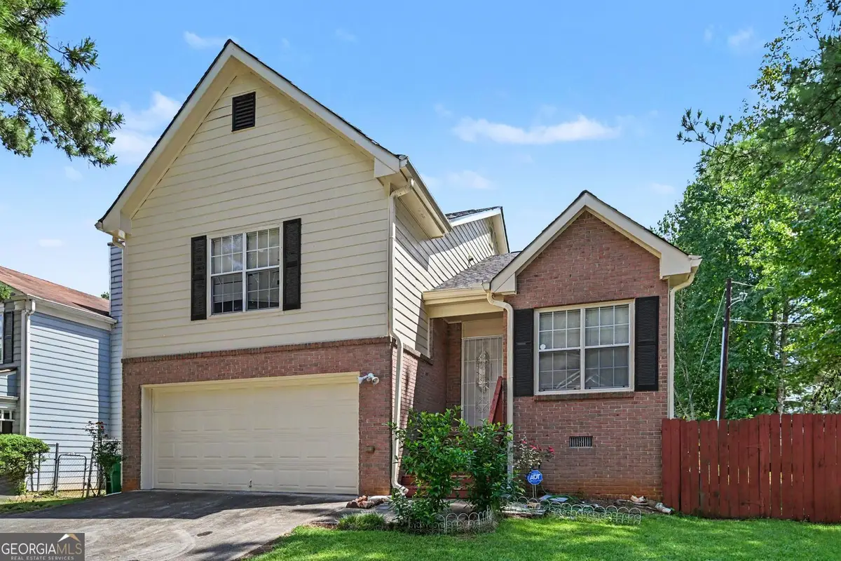 415 Thomas Jefferson Drive, Stone Mountain, GA 30083 - #1