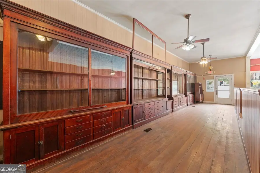 16 E Robert Toombs Avenue, Washington, GA 30673 - #3