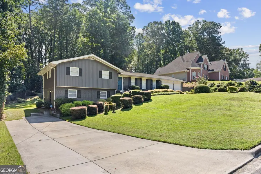 3518 Cumberland Rd Road, East Point, GA 30344 - #2