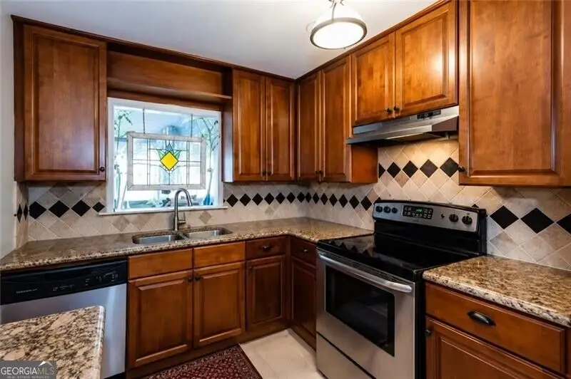 14 Cantey Place Nw, Atlanta, GA 30327 - #2