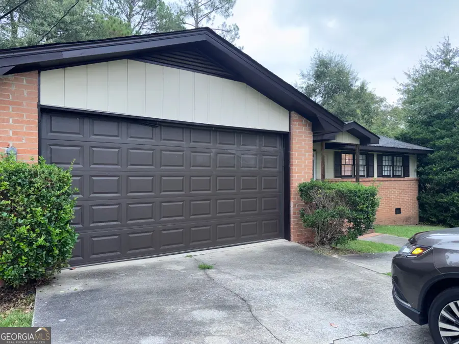 121 E Richardson Street, Oxford, GA 30054 - #2