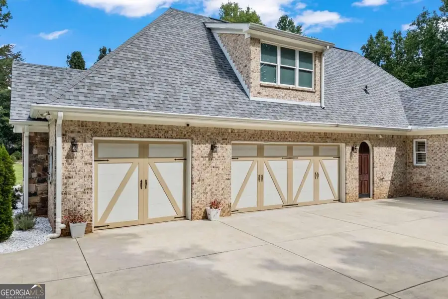 931 Antrim Glen Drive, Hoschton, GA 30548 - #3