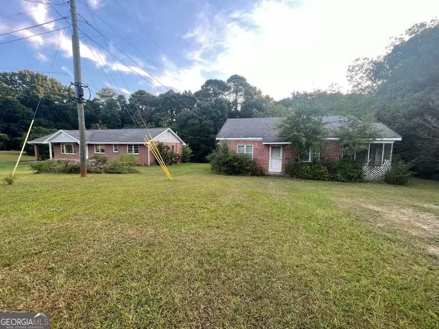 541 Highway 18 W, Barnesville, GA 30204 - #2