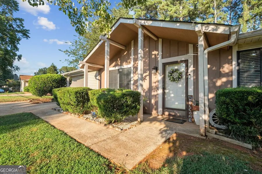 447 Summerville Drive Nw, Lawrenceville, GA 30046 - #2