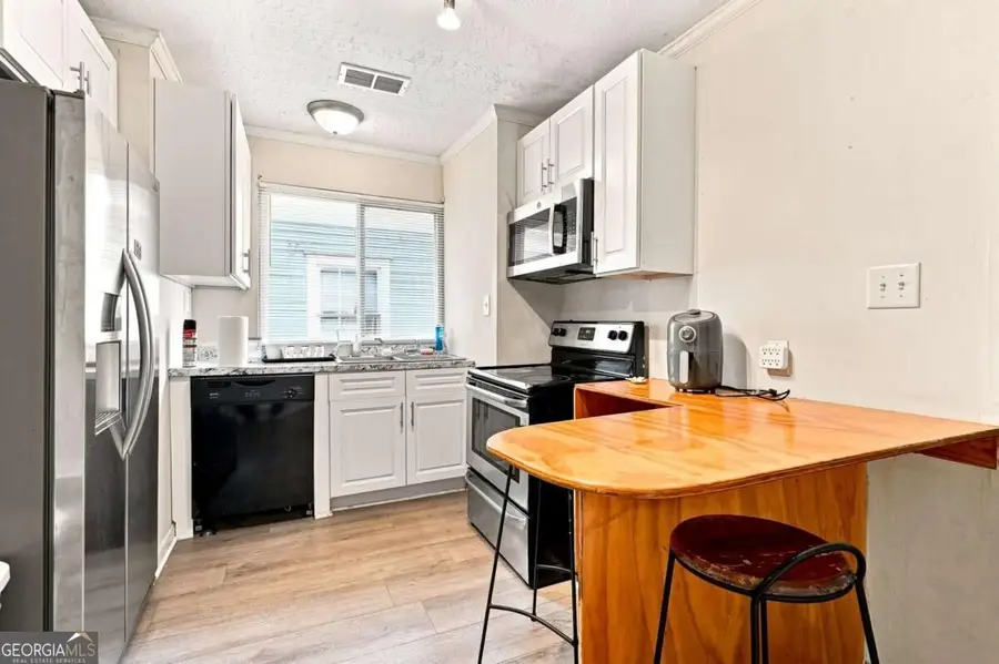 1071 Center Street Nw, Atlanta, GA 30318 - #3