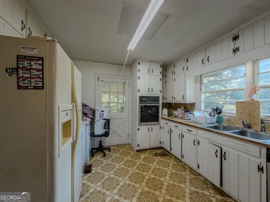 246 Beech Creek Circle, Winder, GA 30680 - #3