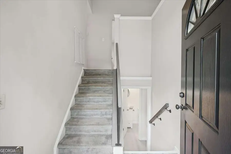 9682 N Pond Circle, Roswell, GA 30076 - #3