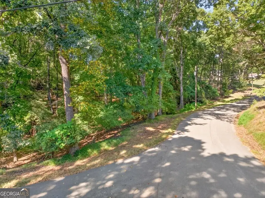 3550 Lodgehaven Drive, Gainesville, GA 30506 - #2