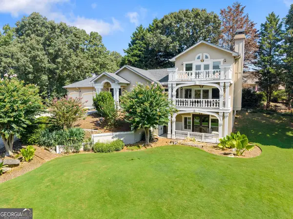 9220 Mainsail Drive, Gainesville, GA 30506
