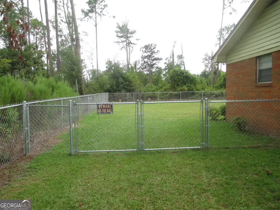 94 S Miller Street, Hazlehurst, GA 31539 - #3