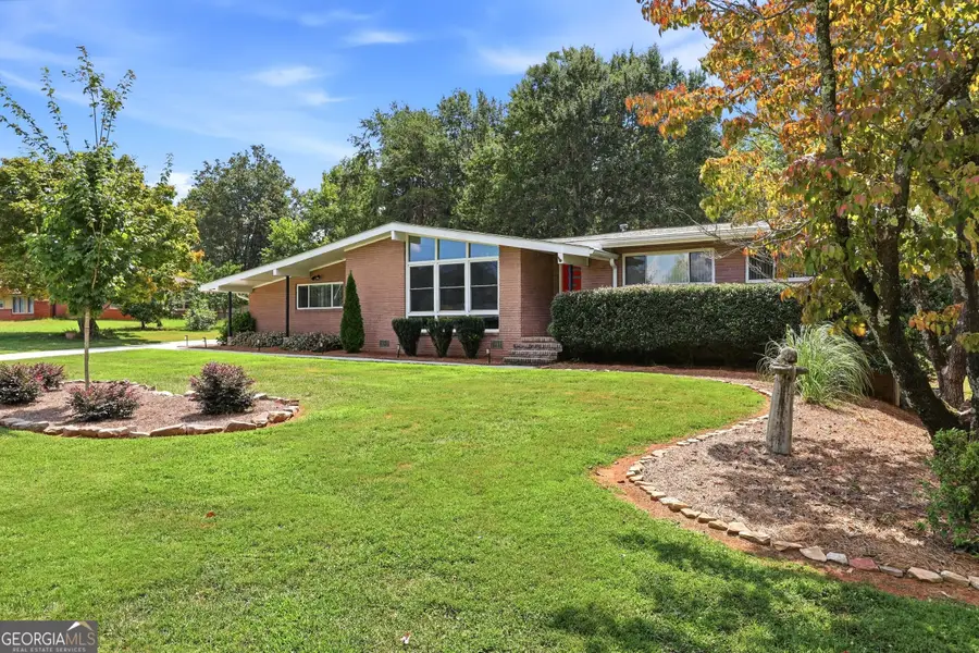 368 Highland Avenue, Cornelia, GA 30531 - #2
