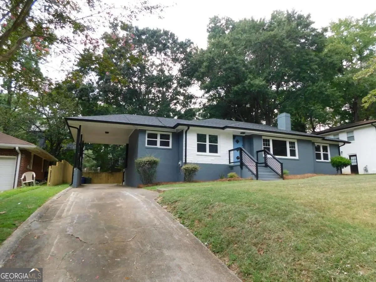 195 W Lake Drive Nw, Atlanta, GA 30314 - #1