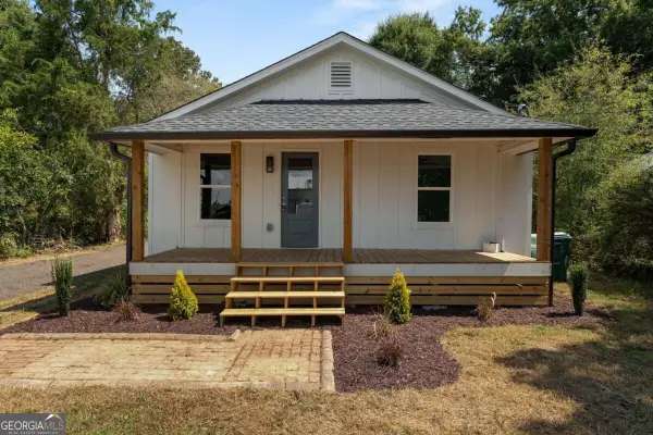 130 N Cass Street, Adairsville, GA 30103