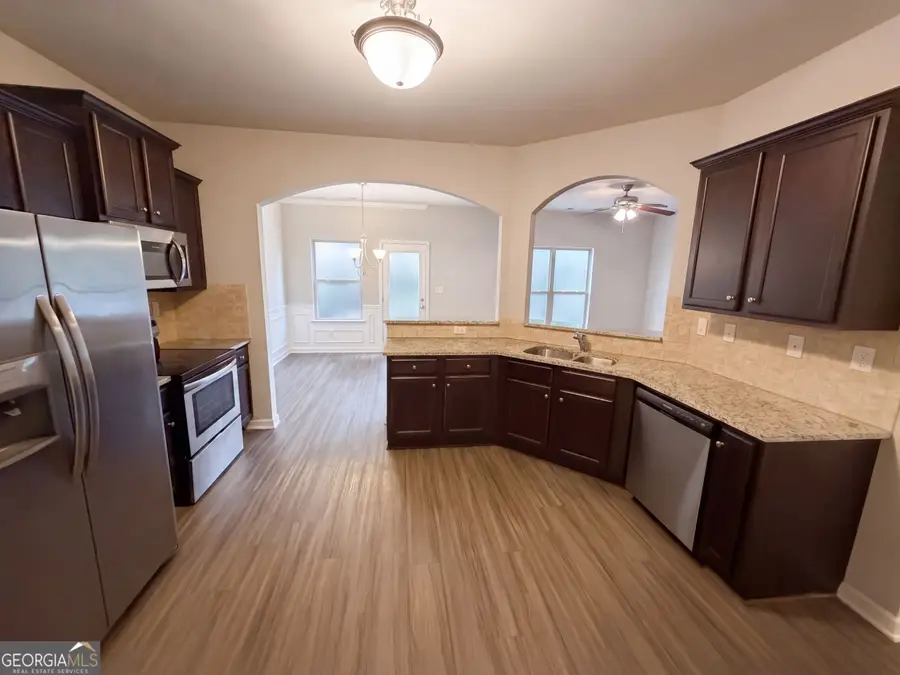 4473 Ravenwood Drive, Union City, GA 30291 - #2