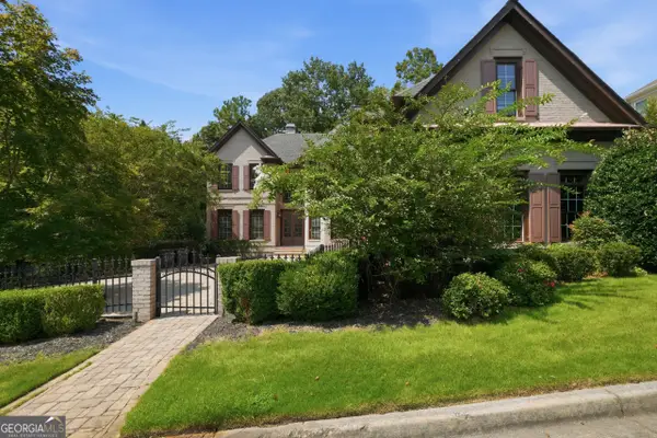 245 Steeple Point Drive, Roswell, GA 30076