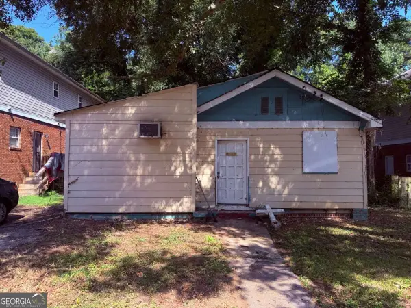 984 Sims Avenue Nw, Atlanta, GA 30318