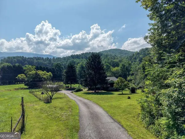 142 Mosley Lane, Blairsville, GA 30512