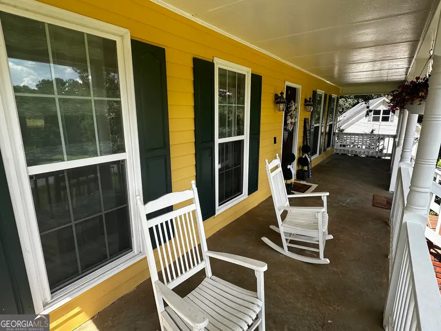 692 Crawford Circle, Toccoa, GA 30577 - #2