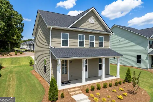 912 Stow Lane, Monroe, GA 30655