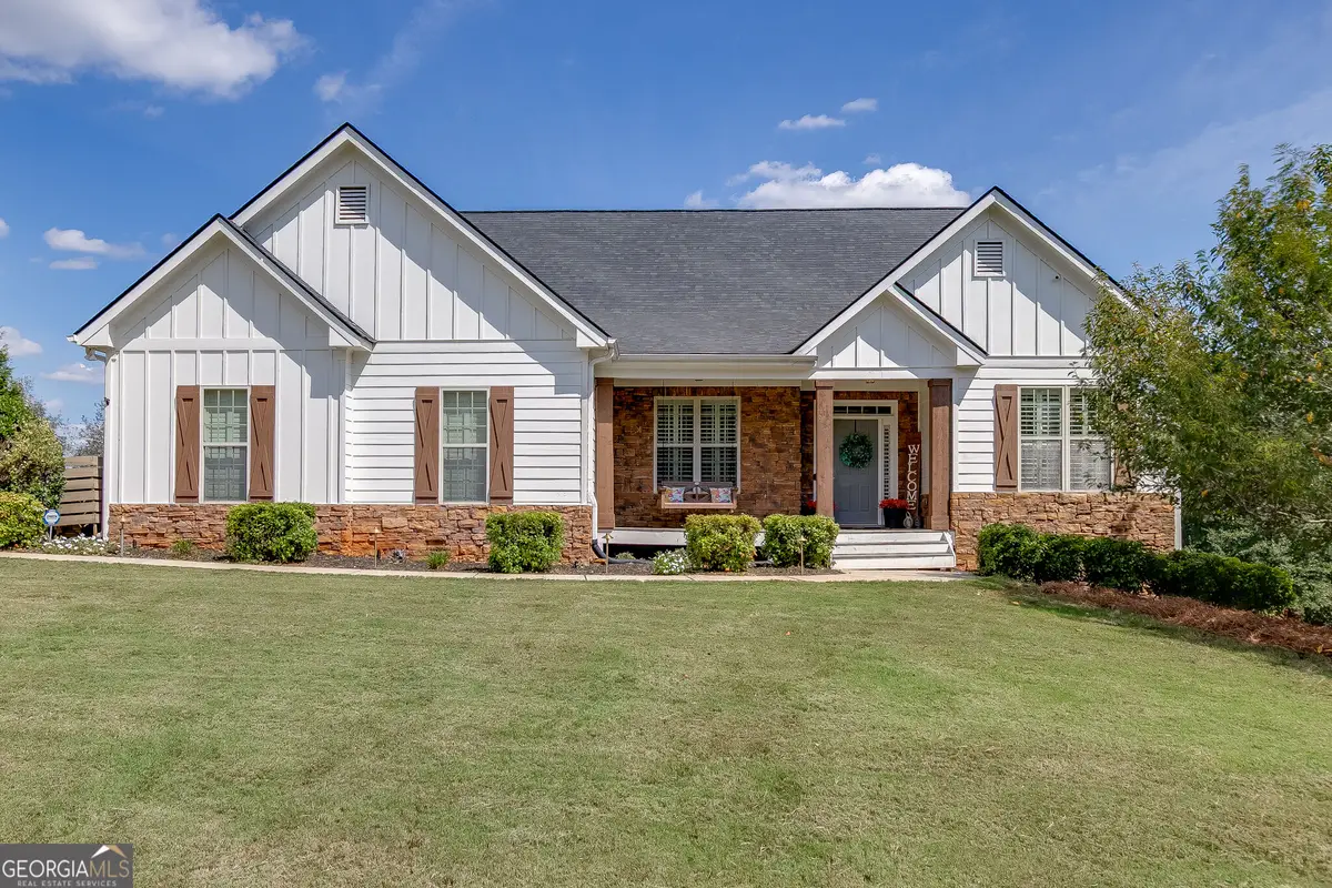 363 Durham Drive, Hoschton, GA 30548 - #1
