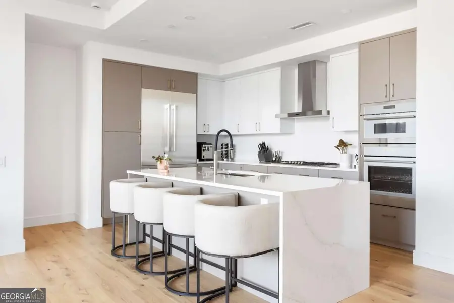 2425 Peachtree Road Ne #612, Atlanta, GA 30305 - #2