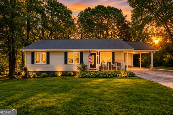 3016 Summer Lake Drive, Gainesville, GA 30506
