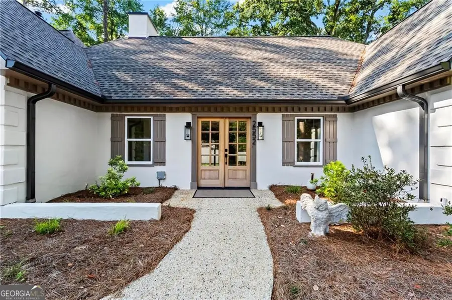 2552 Hollycreek Drive Ne, Marietta, GA 30062 - #3