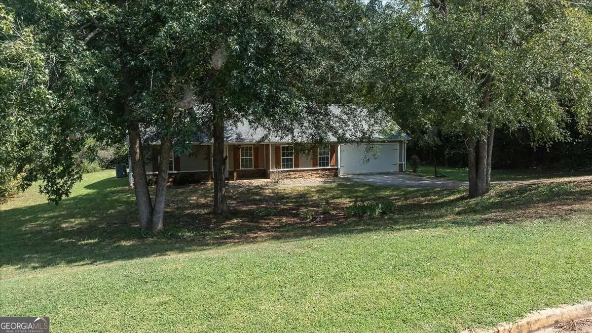 417 Beacon Drive, Maysville, GA 30558 - #1