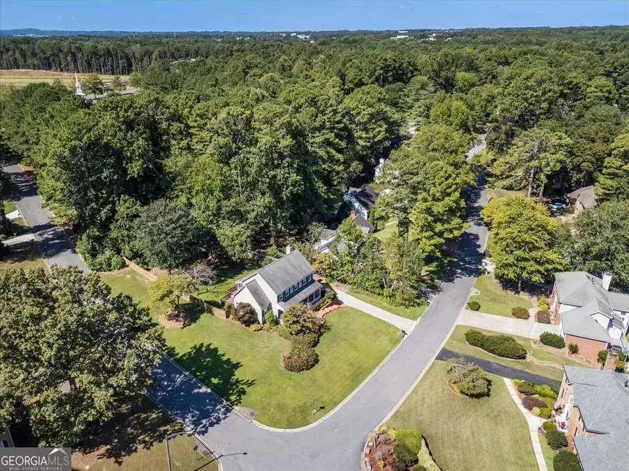147 Lakeside Drive Nw, Kennesaw, GA 30144 - #2