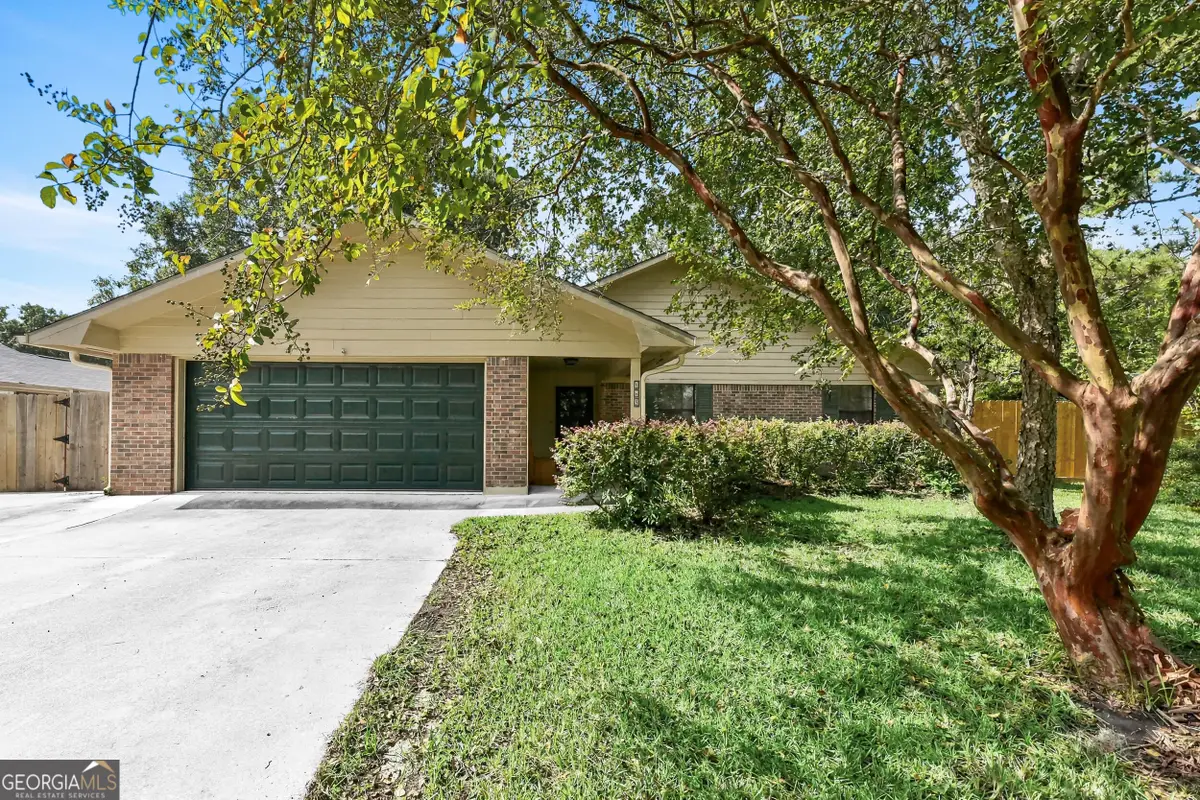 165 W Peach Avenue, Kingsland, GA 31548 - #1