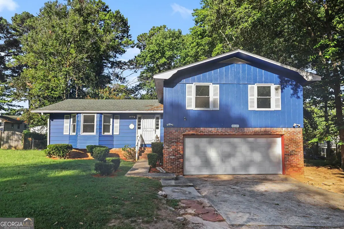 8121 Woodcliff Trail, Riverdale, GA 30274 - #1