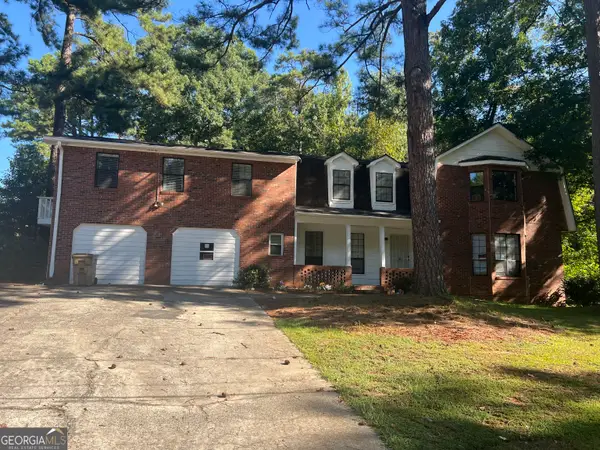 2498 Robinhood Drive, Ellenwood, GA 30294