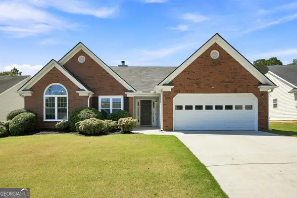 2762 Hillvale Cove Way, Lithonia, GA 30058