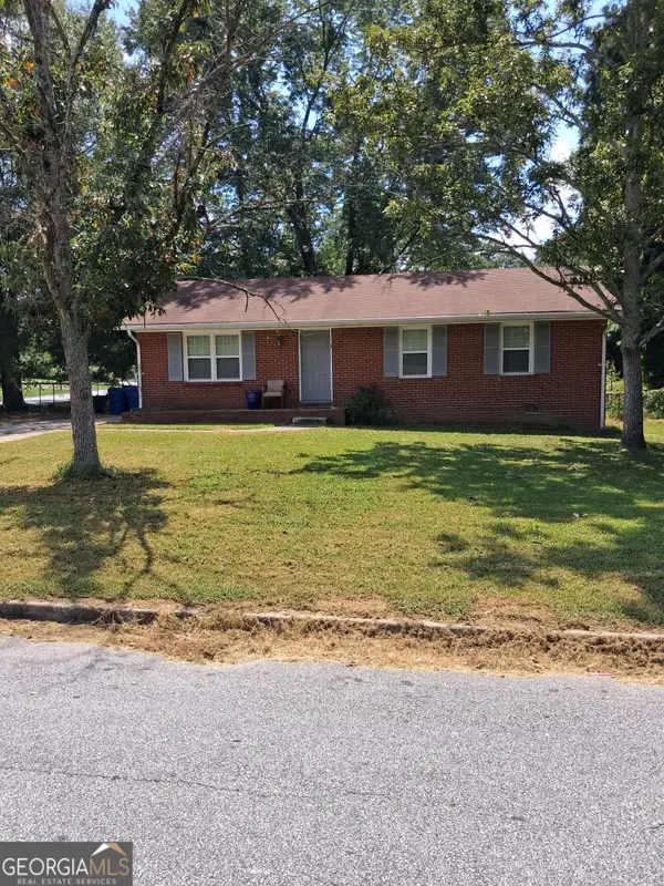 2840 Carriage Lane, South Fulton, GA 30349