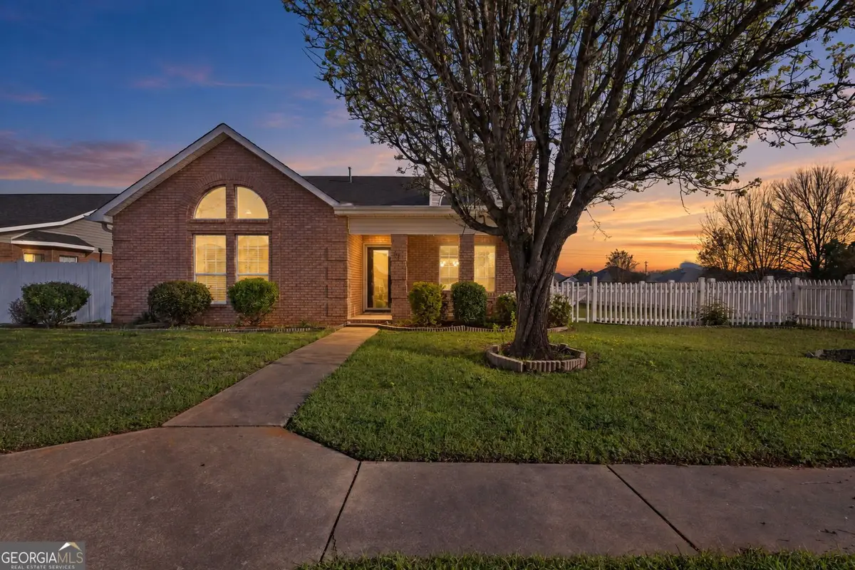 87 Park Lane, Warner Robins, GA 31093 - #1