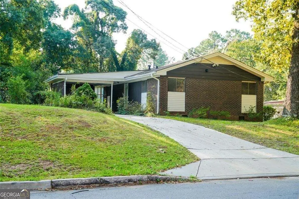 927 Rowland Street, Clarkston, GA 30021 - #1