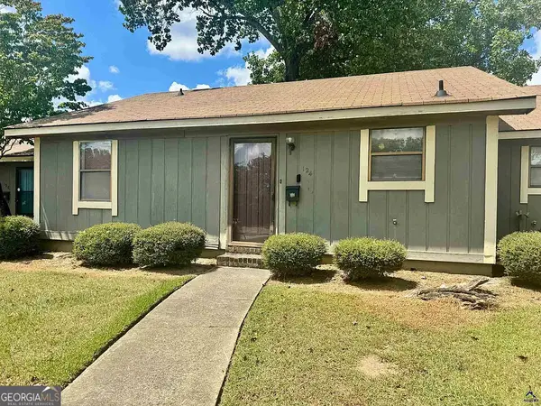 124 Stonehedge Drive, Warner Robins, GA 31088