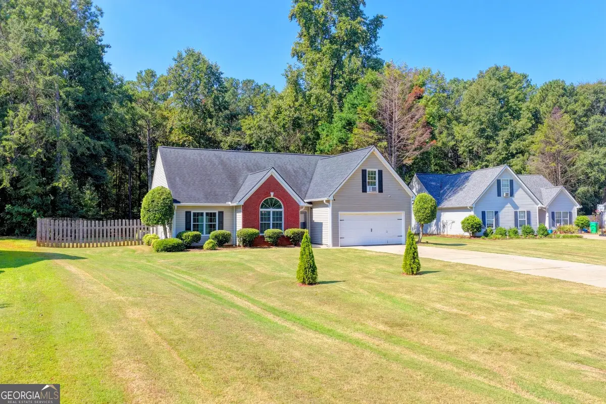 5496 Amber Cove Way, Flowery Branch, GA 30542 - #1