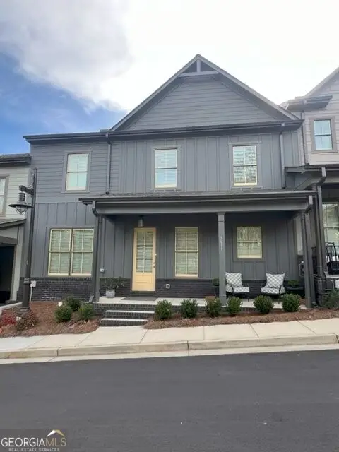 5611 Pine Street, Flowery Branch, GA 30542 - #1