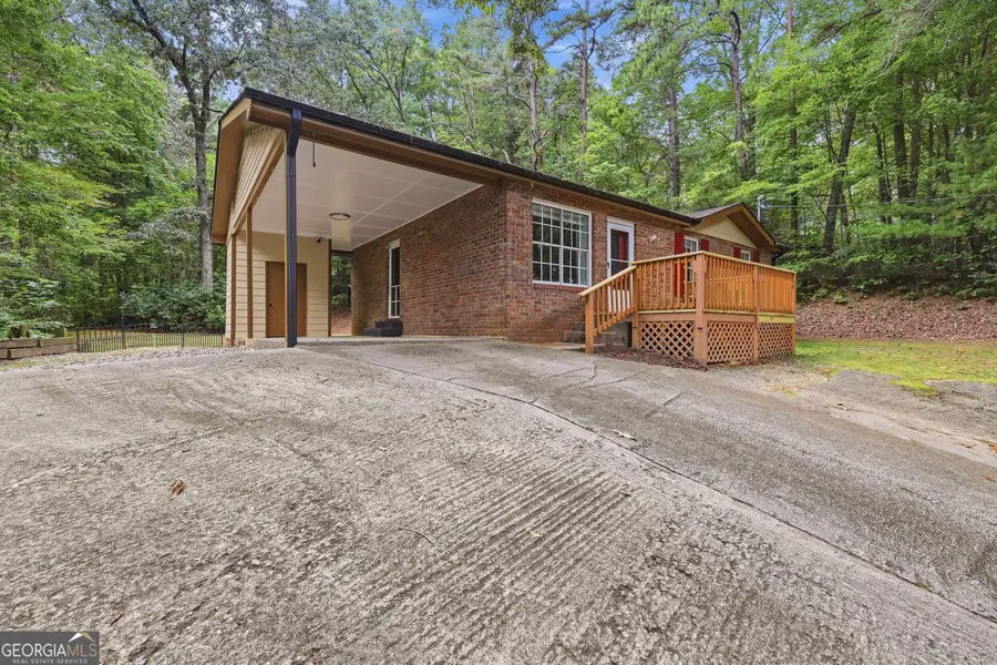 330 Clayton Avenue, Clayton, GA 30525 - #3