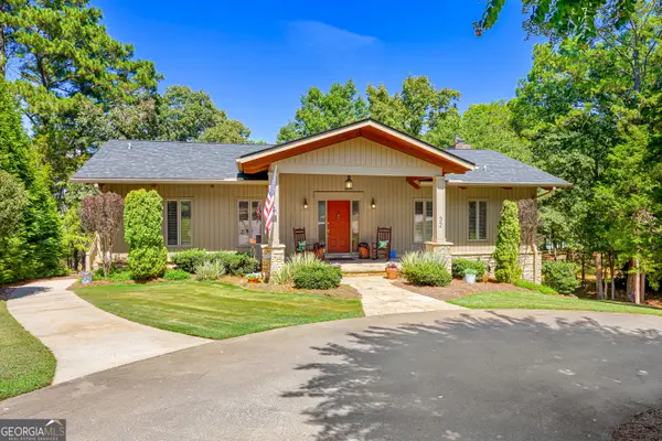 32 Songbird Lane, Hartwell, GA 30643