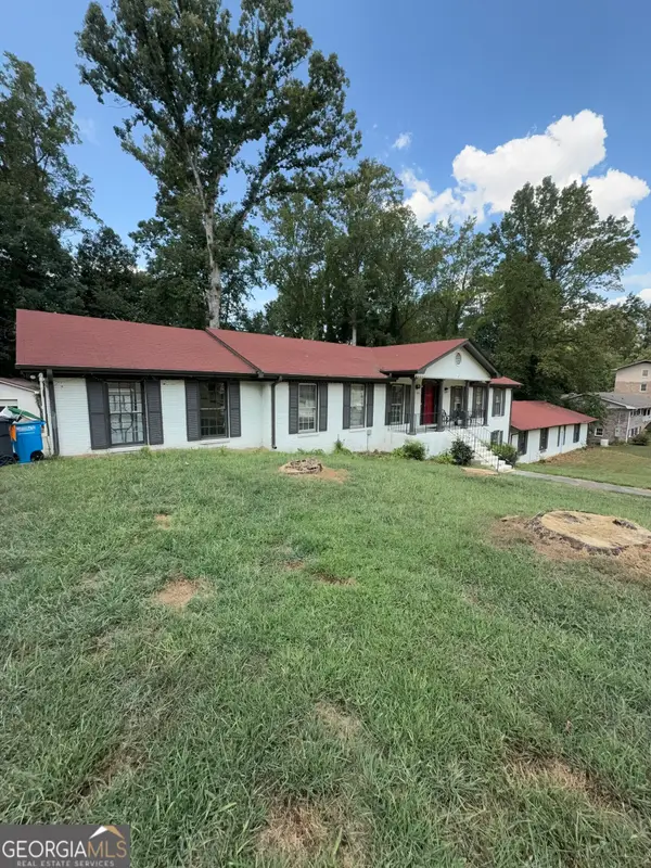 5645 Nottingham Drive Nw, Lilburn, GA 30047